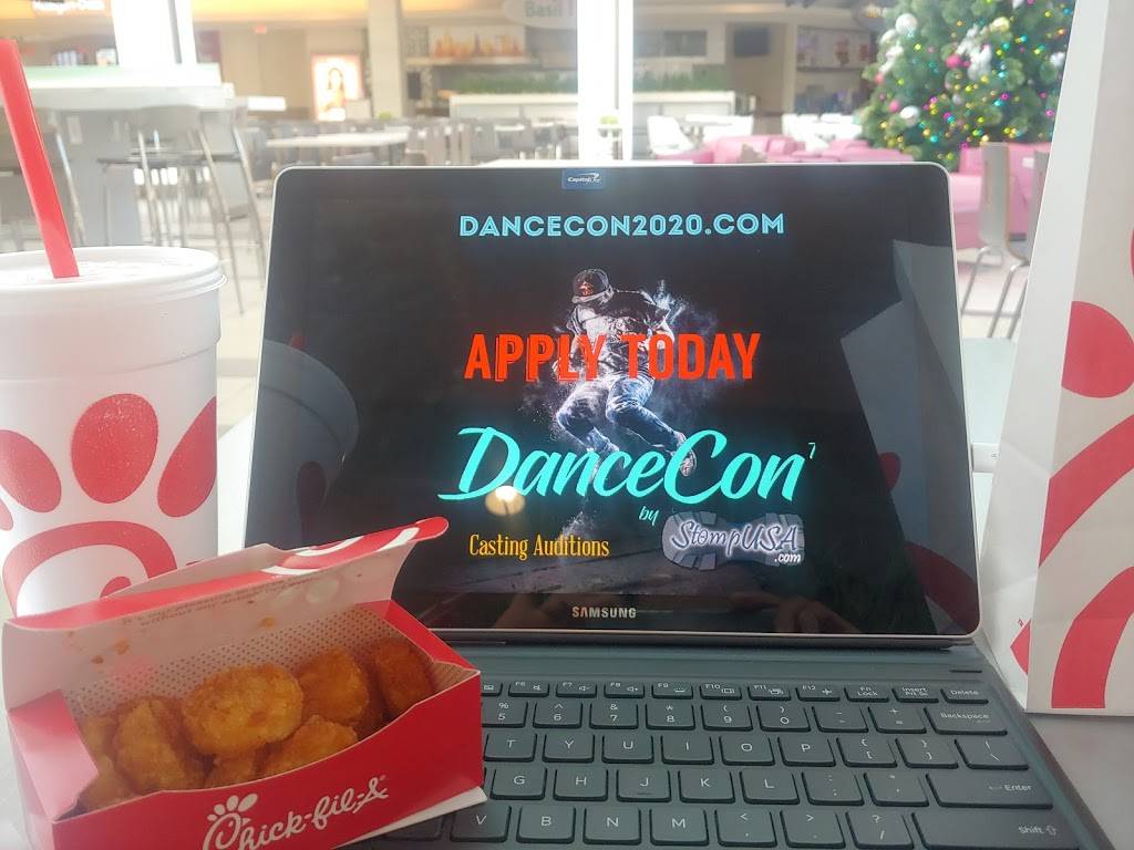 Chick-fil-A | restaurant | 7535 N Kendall Dr Ste 1440A, Miami, FL 33156, USA | 3056611173 OR +1 305-661-1173