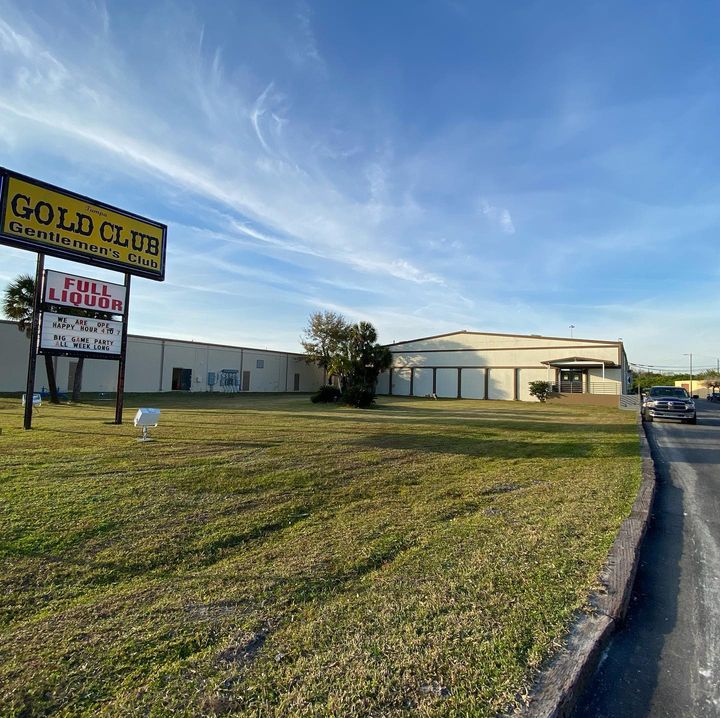 Tampa Gold Club Gentlemans Club & Steakhouse | night club | 6222 E Adamo Dr, Tampa, FL 33619, USA | 8134434492 OR +1 813-443-4492