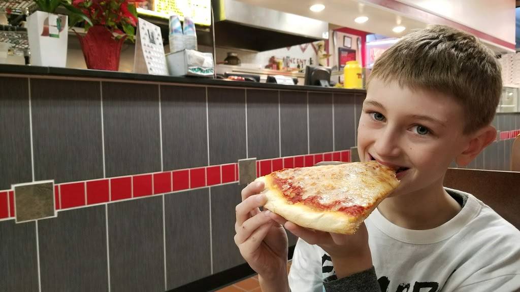 Vincents Pizza Souderton | restaurant | 776 route 113, Souderton, PA 18964, USA | 2157217949 OR +1 215-721-7949