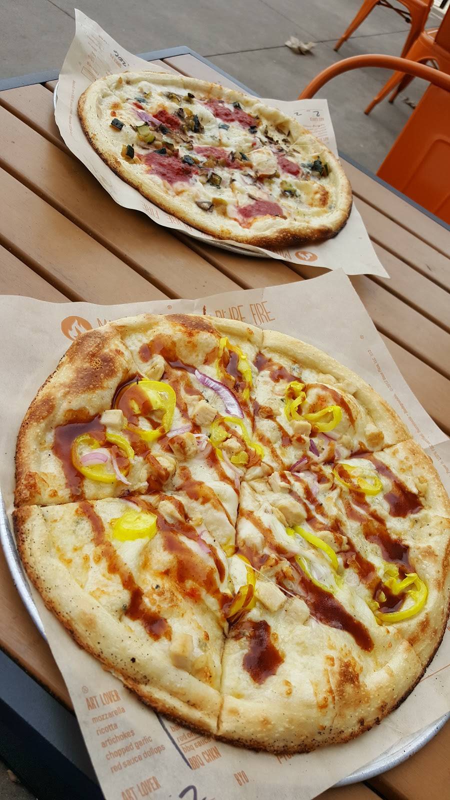 Blaze Pizza | meal takeaway | 1301 W Rancho Vista Blvd, Palmdale, CA 93551, USA | 6614630293 OR +1 661-463-0293
