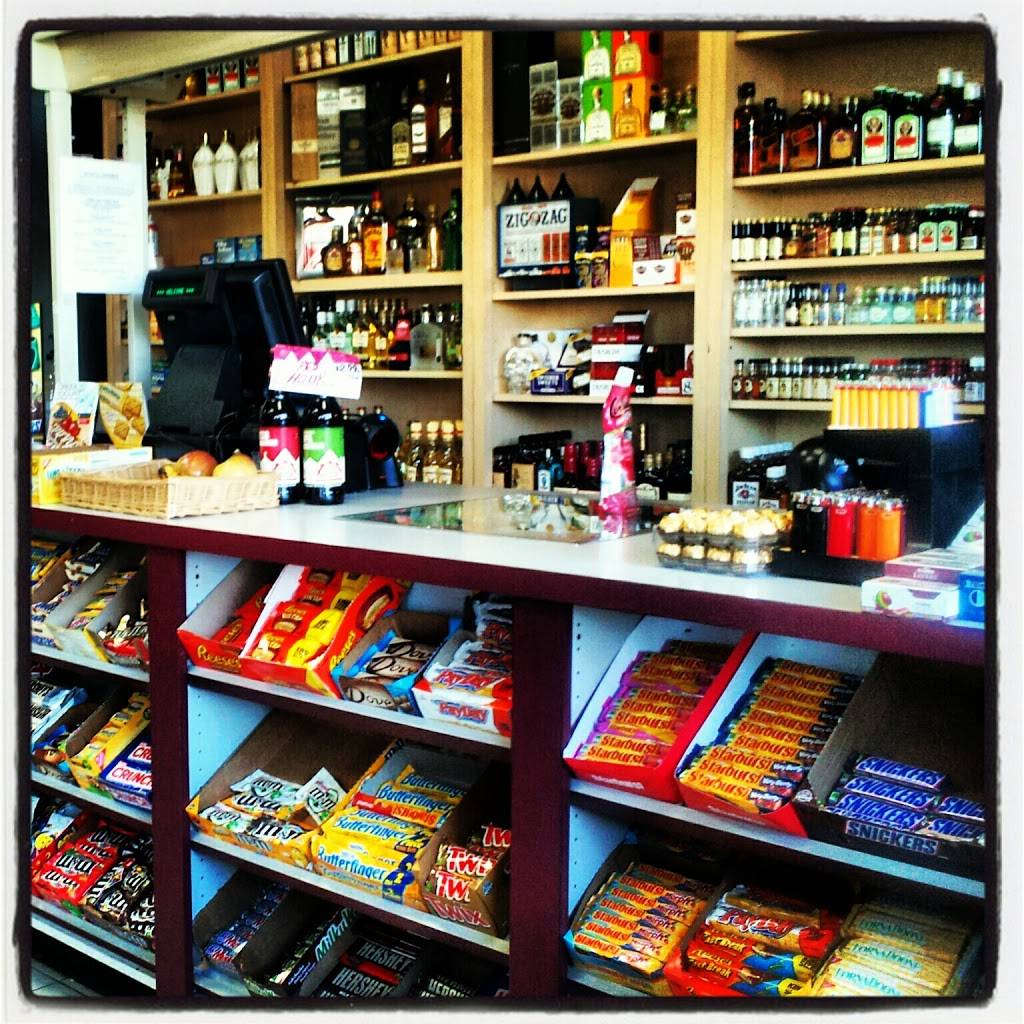 Irvine Market Liquor Store | meal takeaway | 2540 Main Street, Irvine, CA 92614, USA | 9492500640 OR +1 949-250-0640