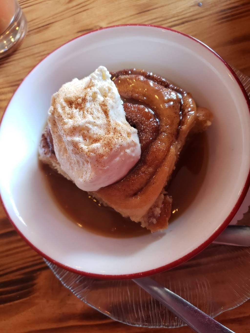 SBs Lakeside Love Shack | restaurant | 6935 Lakeside Ave, Richmond, VA 23228, USA | 8049222371 OR +1 804-922-2371