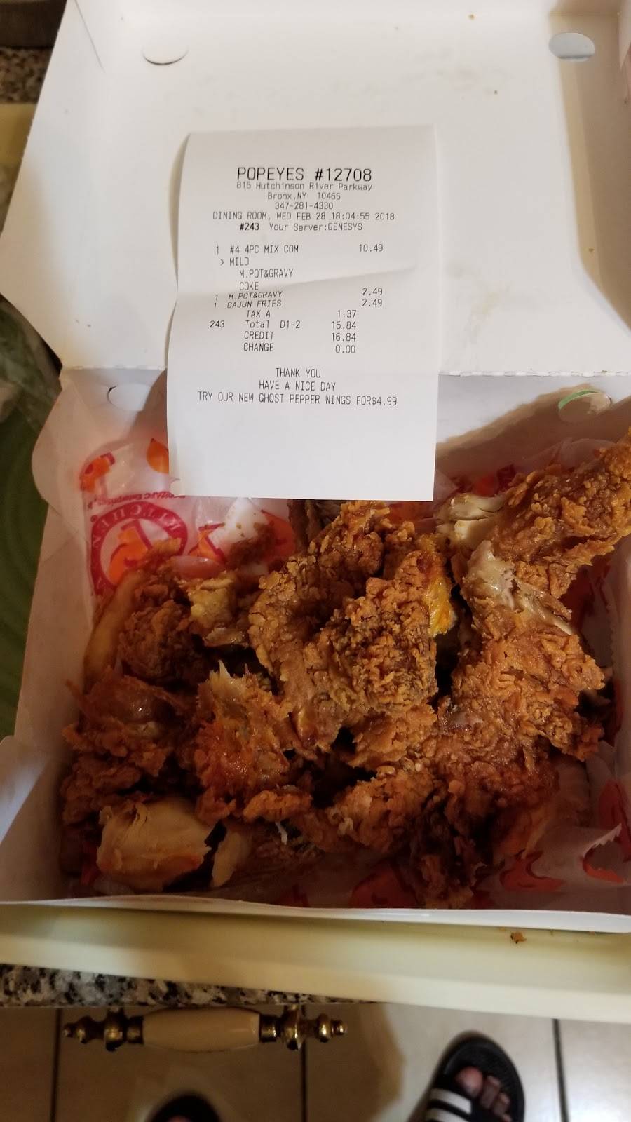 Popeyes Louisiana Kitchen | restaurant | 815 Hutchinson River Pkwy, Bronx, NY 10465, USA | 3472814330 OR +1 347-281-4330