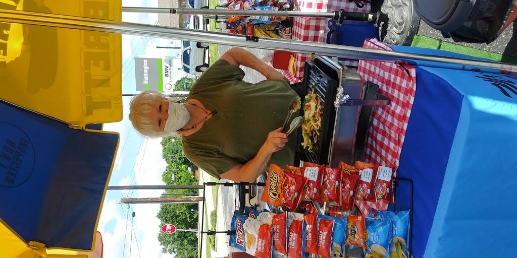 Mr & Mrs Hot Dog Stand | meal takeaway | 3939 S Emerson Ave, Beech Grove, IN 46203, USA | 3174130483 OR +1 317-413-0483