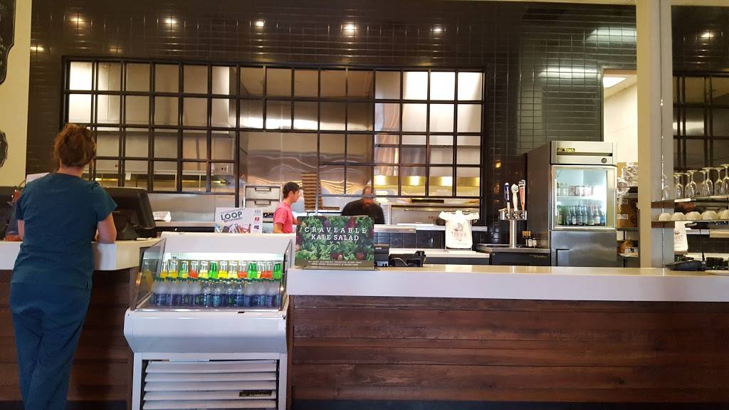 The Loop Pizza Grill | restaurant | 4413 Town Center Pkwy, Jacksonville, FL 32246, USA | 9045278900 OR +1 904-527-8900