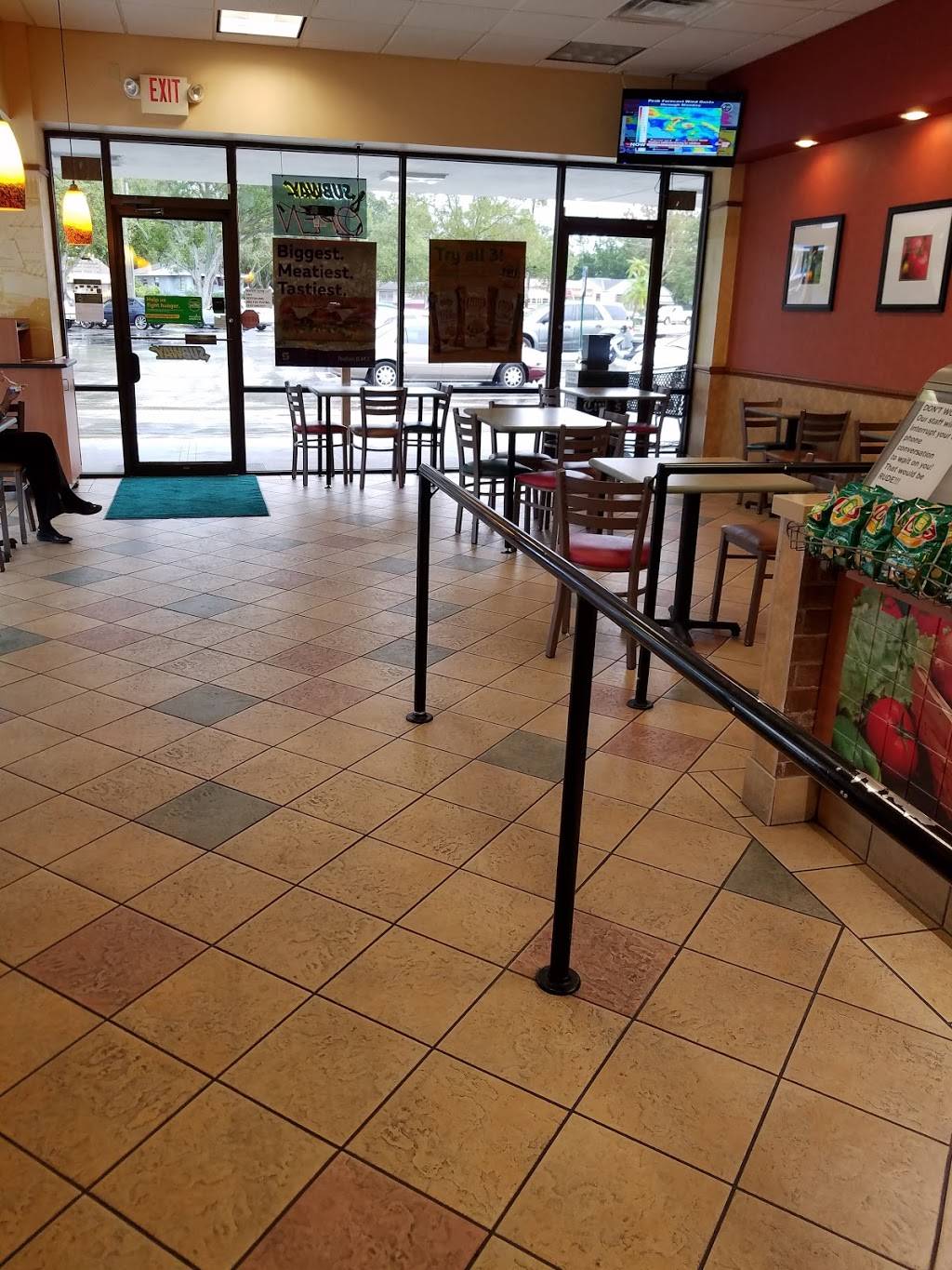 Subway | restaurant | 898 49th St N, St. Petersburg, FL 33710, USA | 7273277518 OR +1 727-327-7518