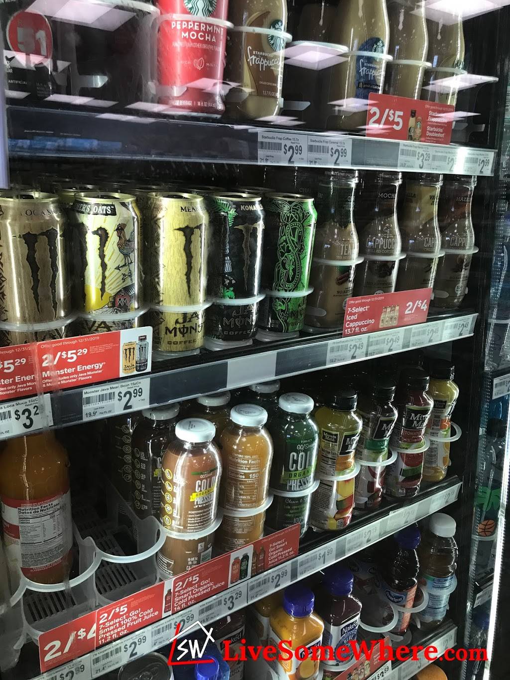 7-Eleven | bakery | 10001 University Blvd, Orlando, FL 32817, USA | 4076574297 OR +1 407-657-4297