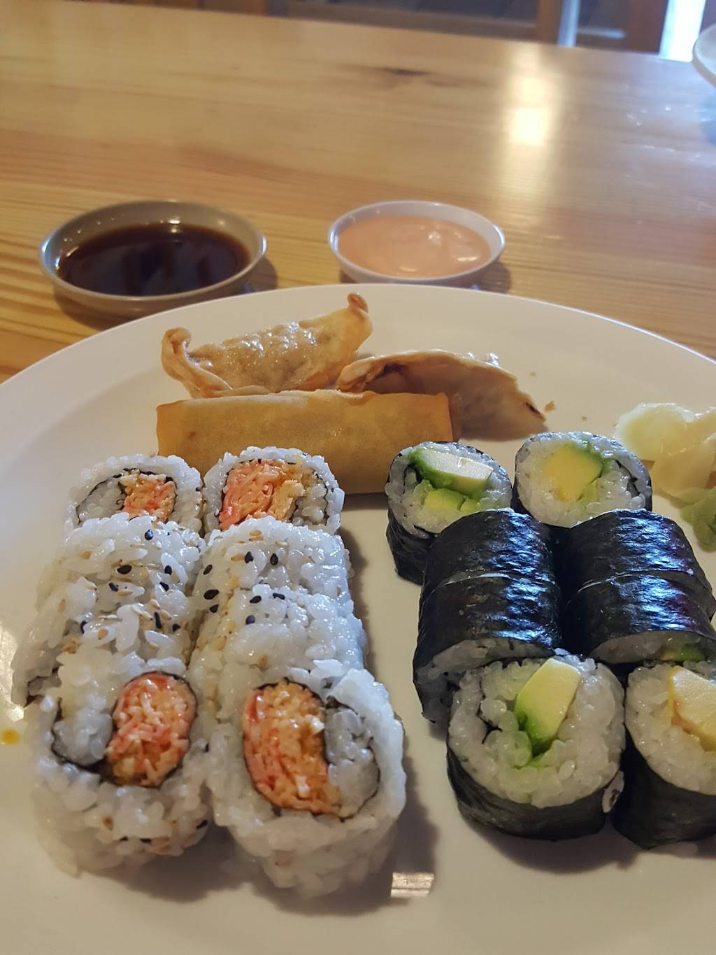 Yokohama Sushi | restaurant | 9168 Glades Rd, Boca Raton, FL 33434, USA | 5614511707 OR +1 561-451-1707