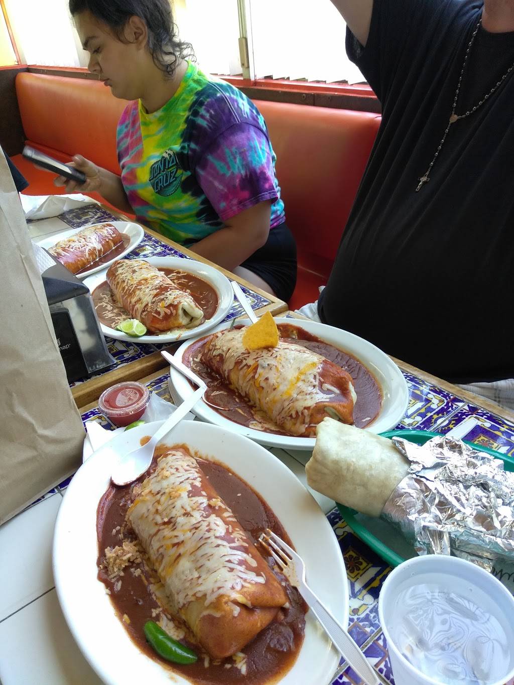 El Super Burrito | restaurant | 780 El Camino Real, Millbrae, CA 94030, USA | 6505830487 OR +1 650-583-0487