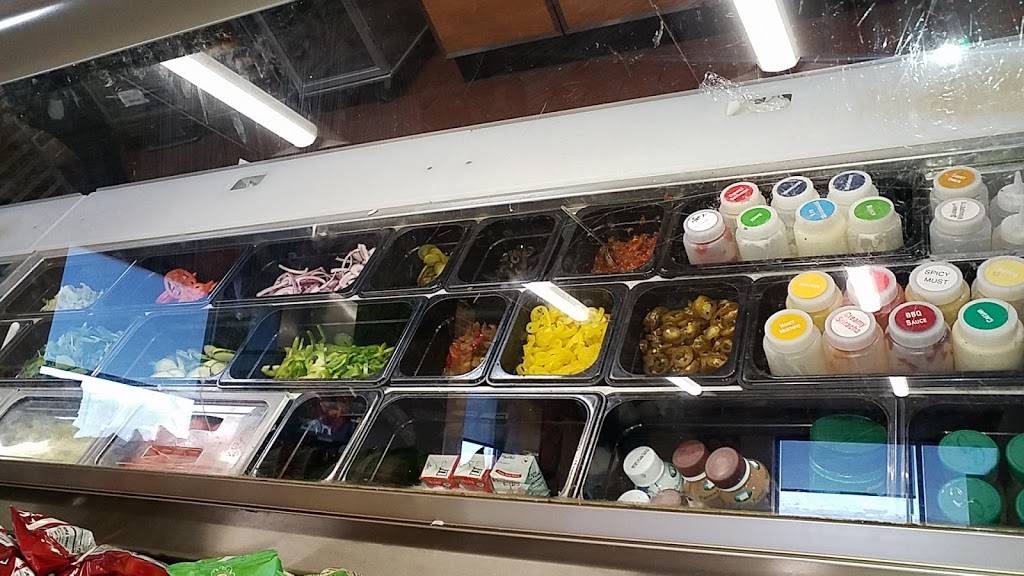 Subway | restaurant | 1014 Mt Olive Rd, Toms Brook, VA 22660, USA | 5404363277 OR +1 540-436-3277