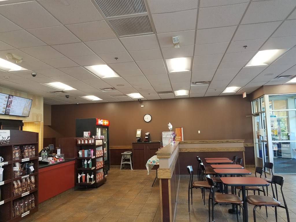 Dunkin | bakery | 8010 State Rd #31, Bridgeport, NY 13030, USA | 3156332333 OR +1 315-633-2333