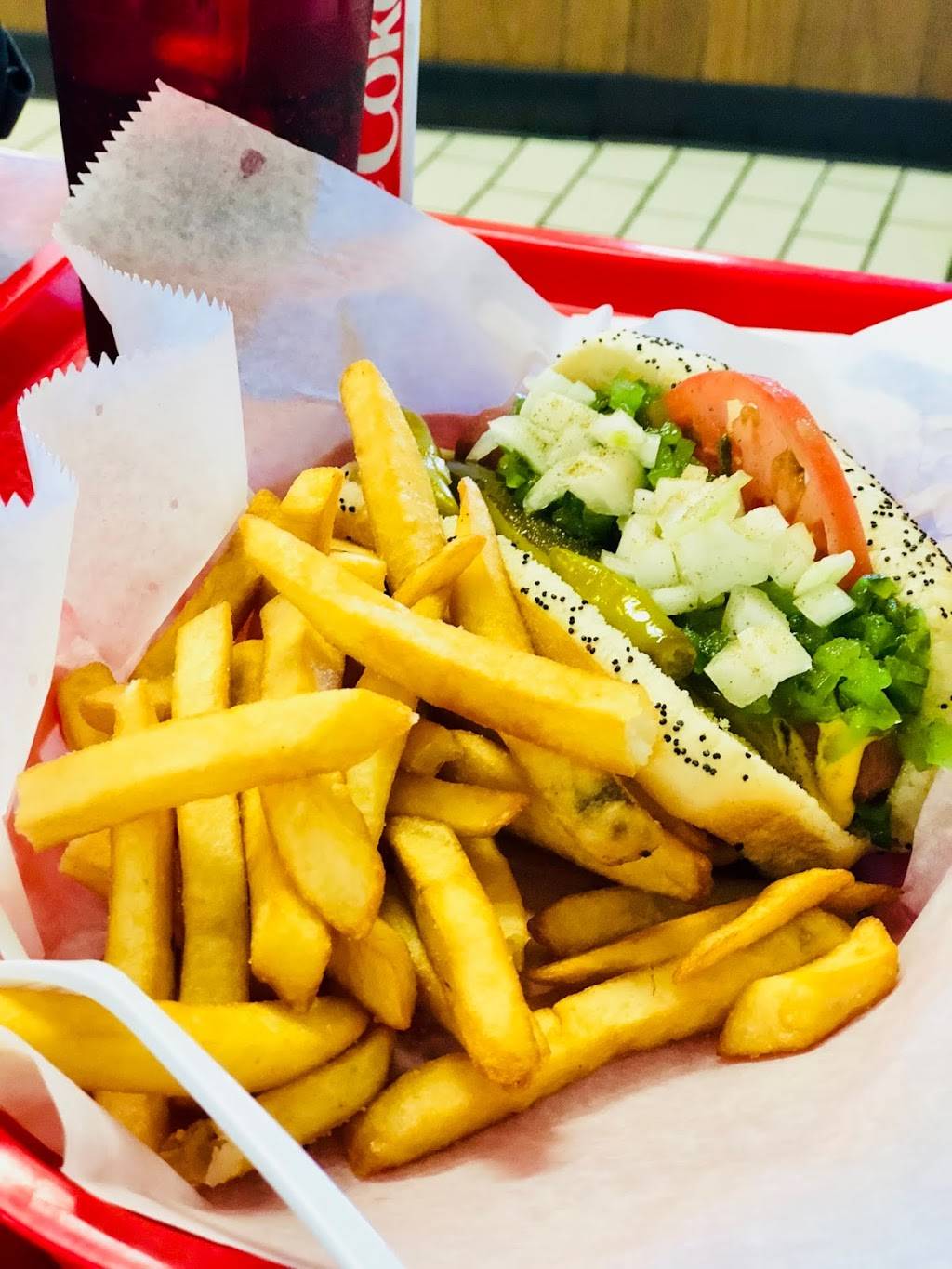 Ts Grand Slam Pizza & Grill at the Bunny Hutch | restaurant | 6438 N Lincoln Ave, Lincolnwood, IL 60712, USA | 2244705001 OR +1 224-470-5001