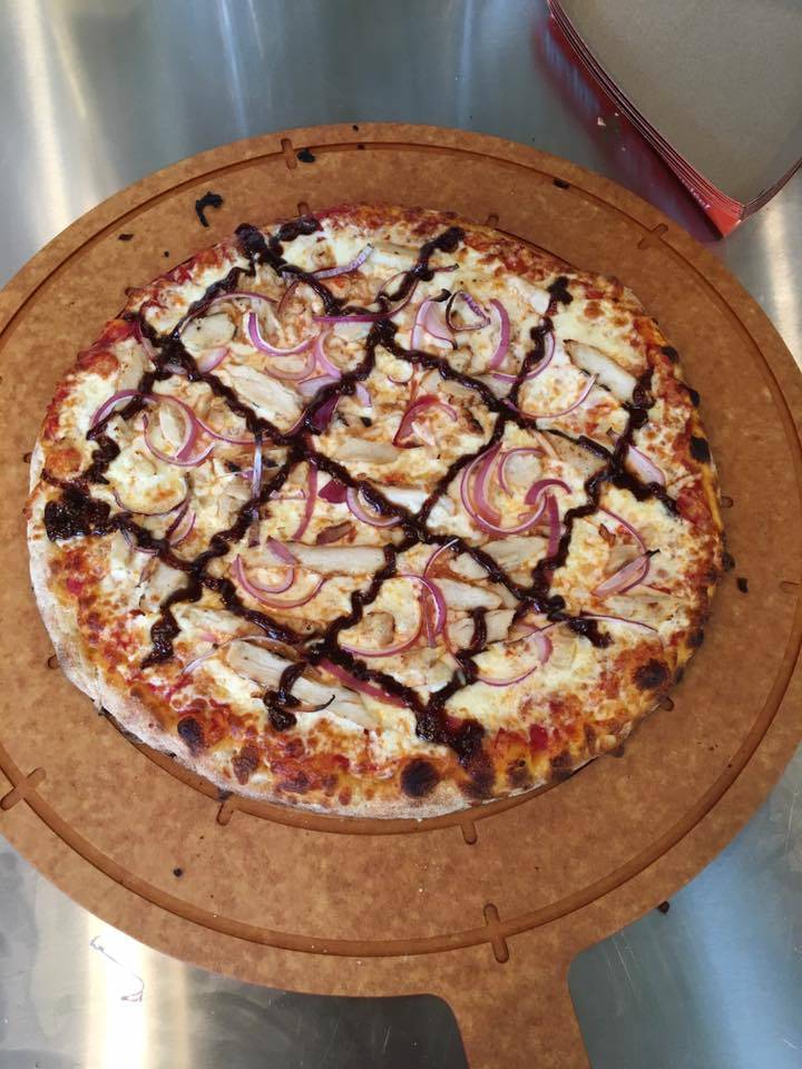 St. Marys Pizza Pizza | restaurant | 752 Queen St E, St. Marys, ON N4X 1G2, Canada | 5192841111 OR +1 519-284-1111