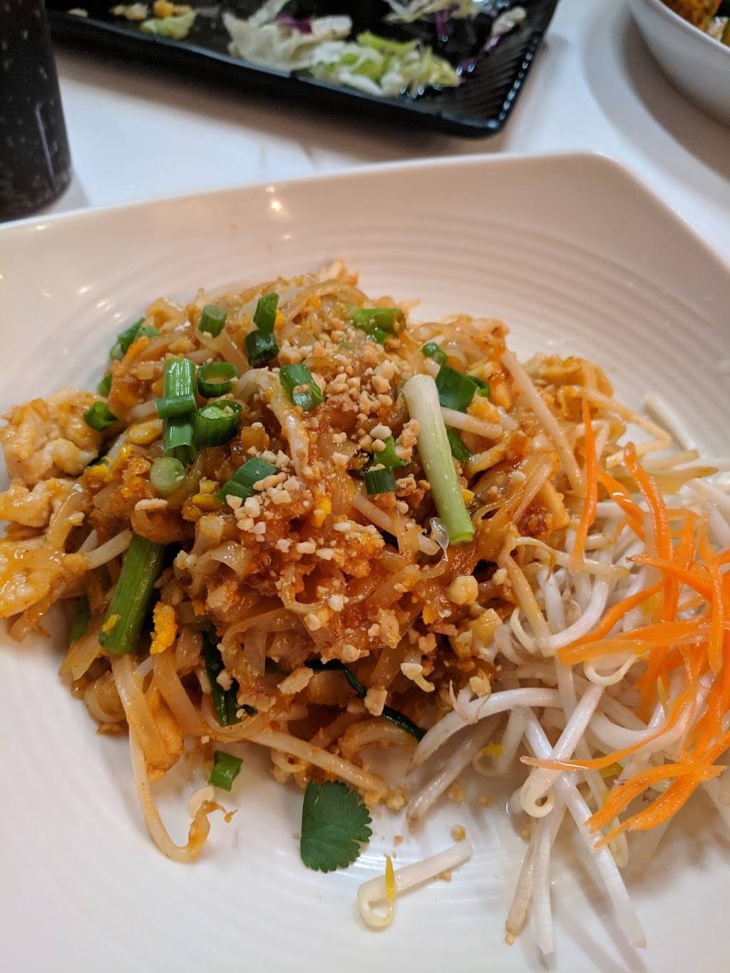 Thai Orchid Cuisine | restaurant | 1005 Vine St, Healdsburg, CA 95448, USA | 7074330515 OR +1 707-433-0515