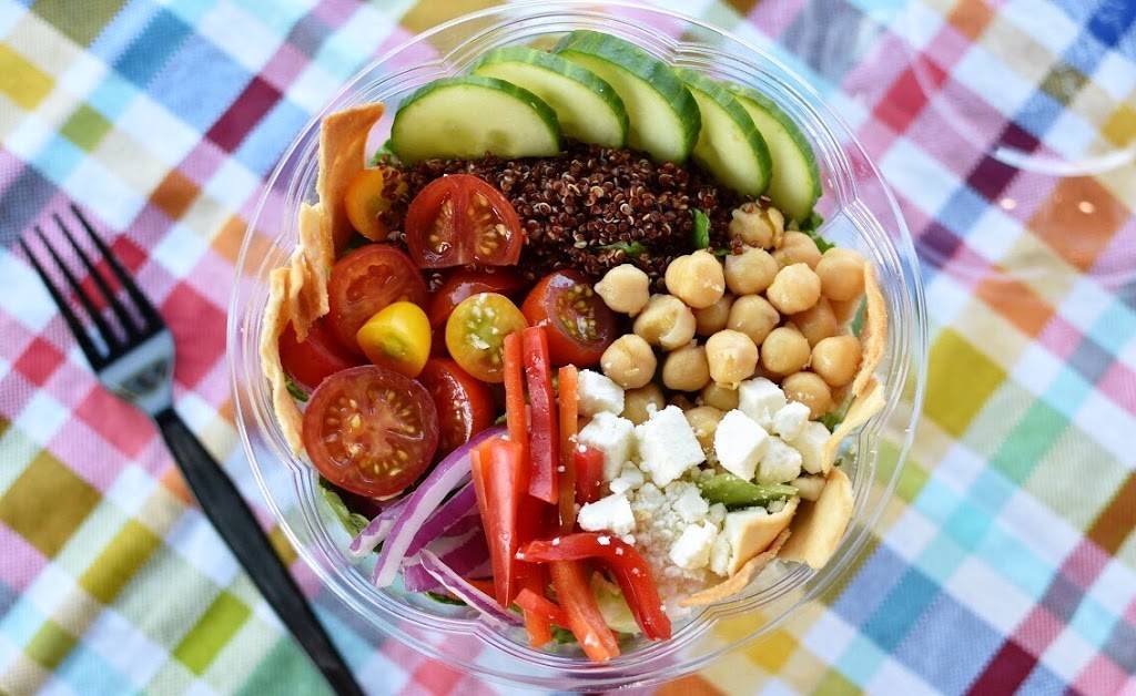 Vinaigrette Salad Kitchen | restaurant | 3735 Palomar Centre Dr Suite 180, Lexington, KY 40513, USA | 8597212376 OR +1 859-721-2376