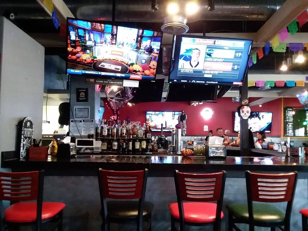 Chiltepinos Wings | restaurant | 750 W Shell Rd, Nogales, AZ 85621, USA | 5203773237 OR +1 520-377-3237