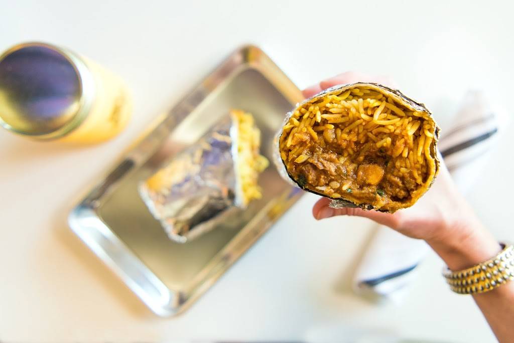 Curry Up Now | restaurant | 1610 R St #130, Sacramento, CA 95811, USA | 9167585243 OR +1 916-758-5243