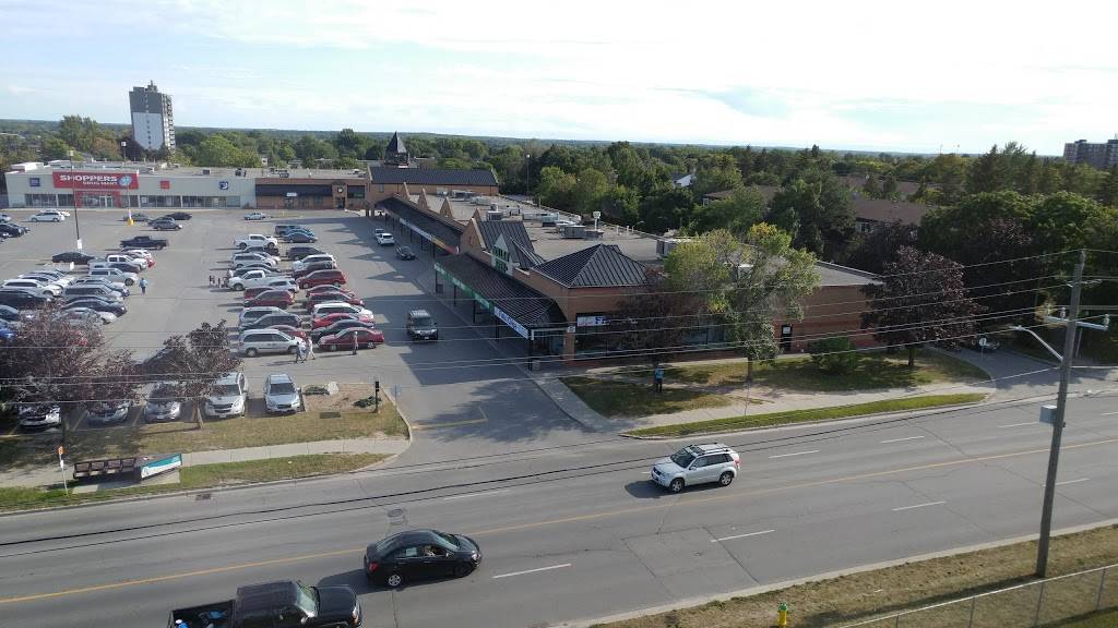 Captain Georges Fish and Chips | restaurant | 150 Sidney St, Belleville, ON K8P 5L6, Canada | 6139678088 OR +1 613-967-8088