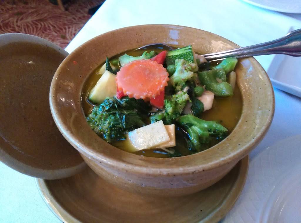 Chez Siam Restaurant | restaurant | 280 E Main St, Marlborough, MA 01752, USA | 5084853880 OR +1 508-485-3880