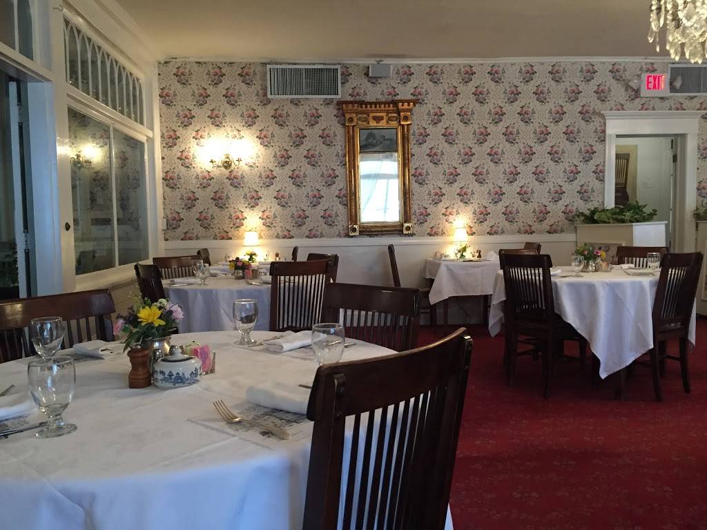 The Red Lion Inn Main Dining Room | restaurant | The Red Lion Inn, 30 Main St, Stockbridge, MA 01262, USA | 4132985545 OR +1 413-298-5545