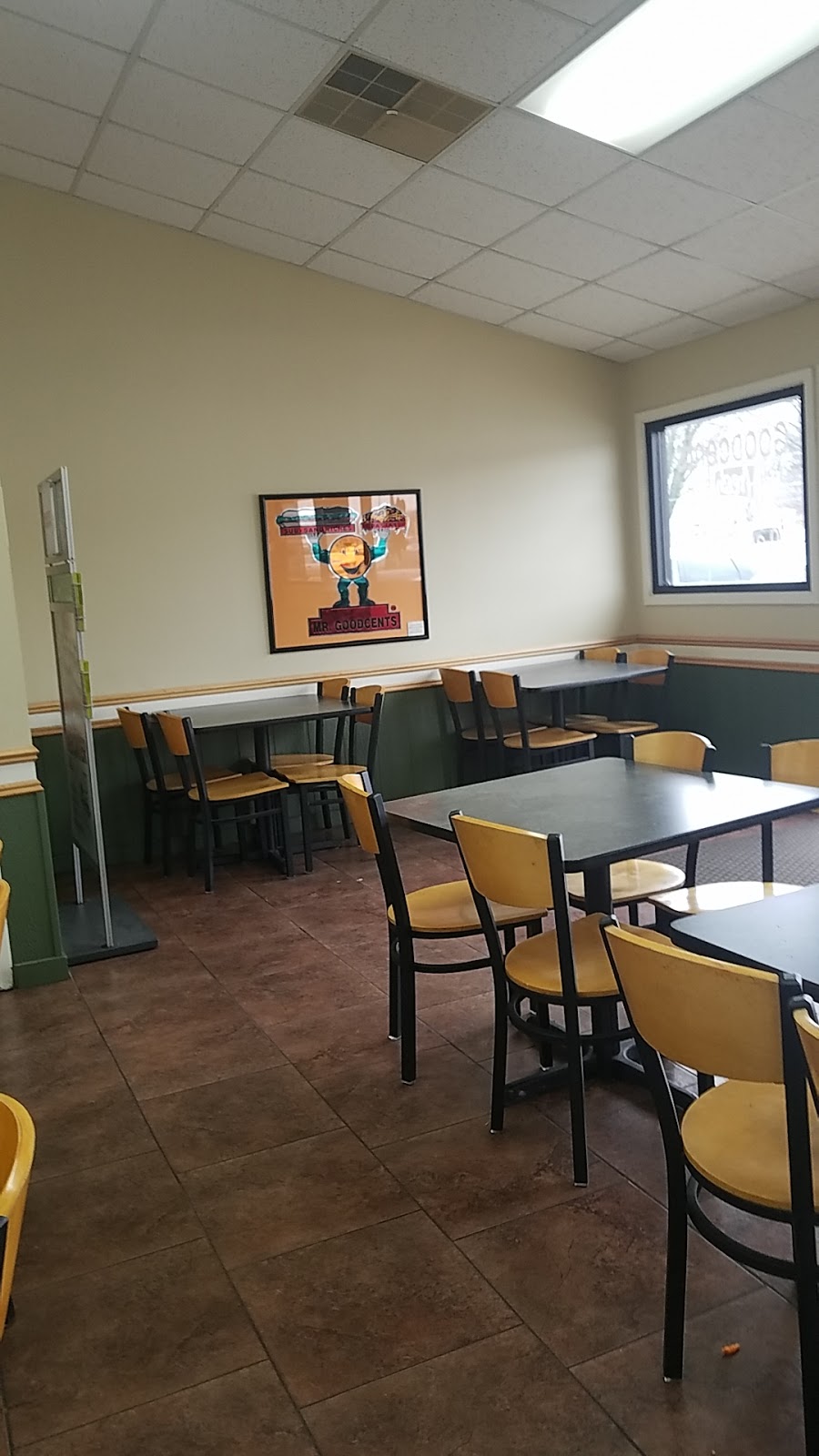 Goodcents | restaurant | 1004 E 12th Ave, Emporia, KS 66801, USA | 6203433100 OR +1 620-343-3100