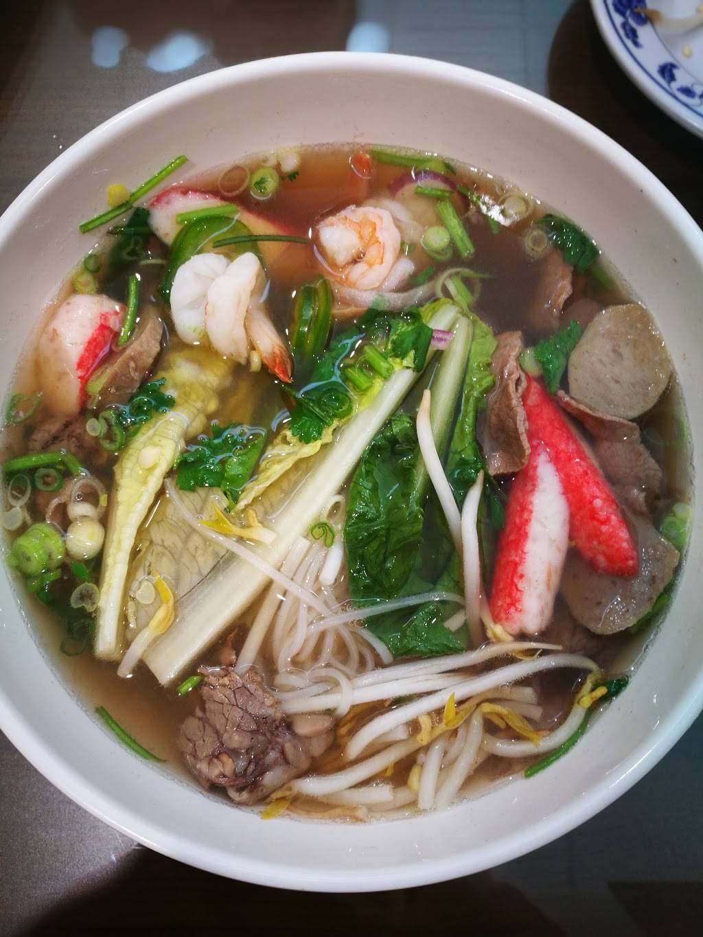 Hmongs Golden Egg Rolls | restaurant | 901 State St #110, La Crosse, WI 54601, USA | 6087820096 OR +1 608-782-0096