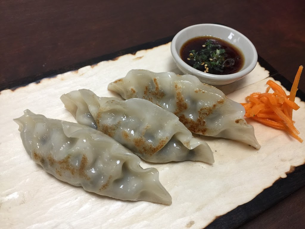 Yamabuki Sushi and Bowls | restaurant | 4131 N Rockwell St, Chicago, IL 60618, USA | 7736923404 OR +1 773-692-3404