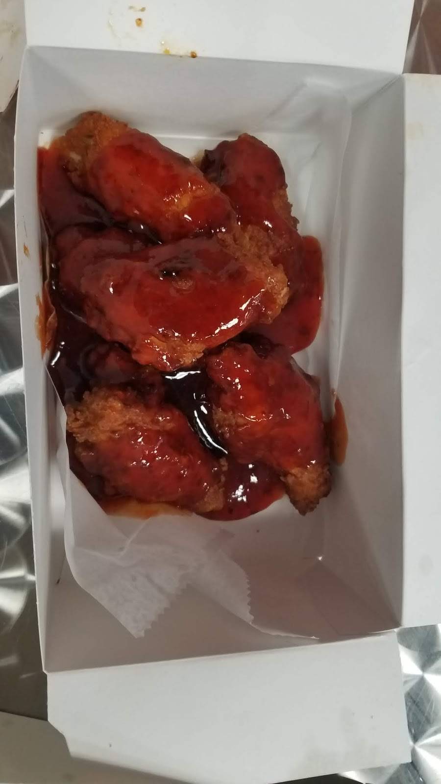 Burger Haven | restaurant | 979 Hempstead Turnpike, Franklin Square, NY 11010, USA | 5162332612 OR +1 516-233-2612