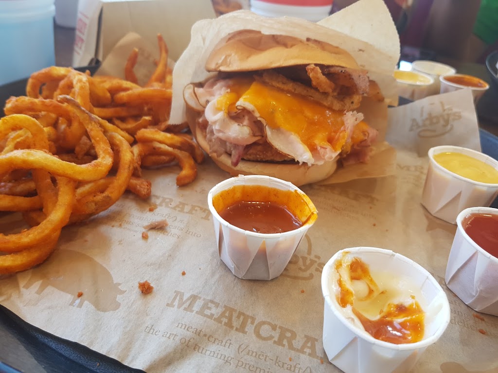 Arbys | meal takeaway | 1701 E Main St, Montrose, CO 81401, USA | 9702404277 OR +1 970-240-4277