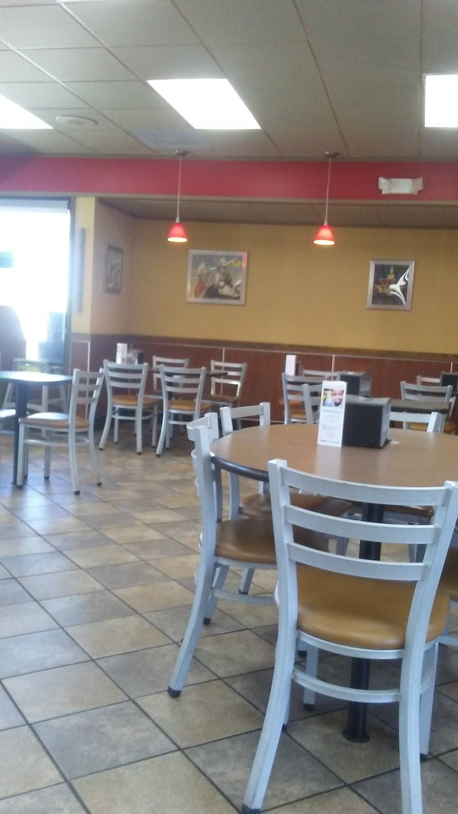 Hardees | restaurant | 6712 MS-63 N, Moss Point, MS 39563, USA | 2284752672 OR +1 228-475-2672