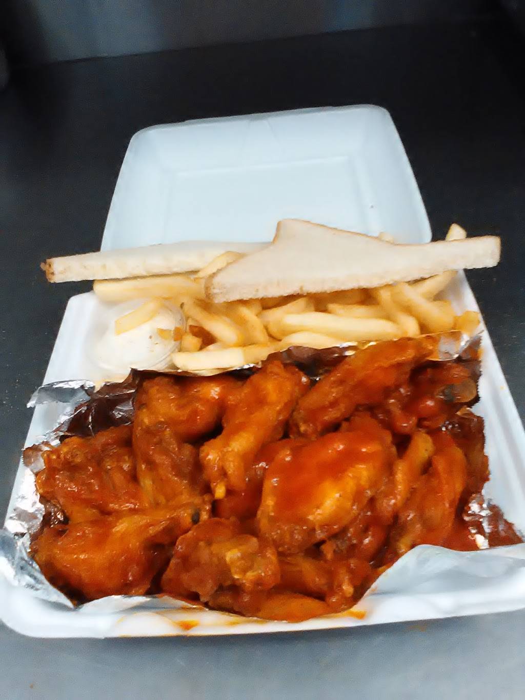 Monster Burger No. 2 | restaurant | 10901 S Main St, Los Angeles, CA 90061, USA | 3237552656 OR +1 323-755-2656