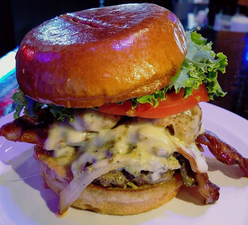 North Street Burger Bar and Grill | night club | 603 E New Bern Rd, Kinston, NC 28504, USA | 2522081510 OR +1 252-208-1510