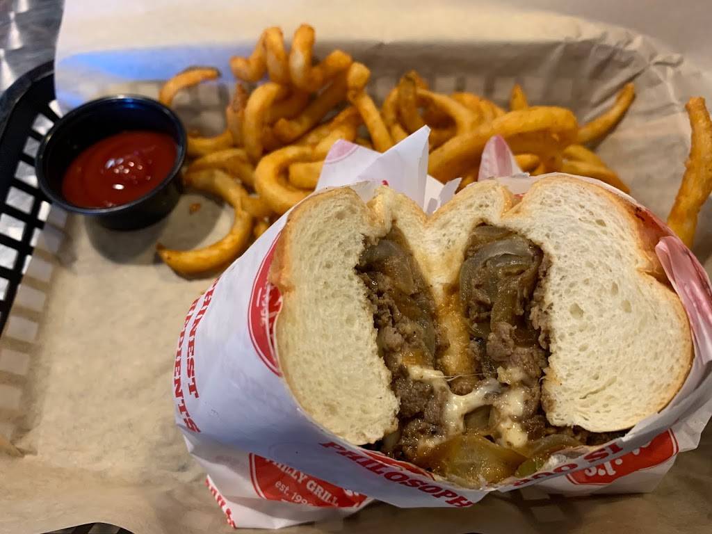 Phils Philly Grill | meal takeaway | 5225 Belt Line Rd #254, Dallas, TX 75254, USA | 9722337445 OR +1 972-233-7445