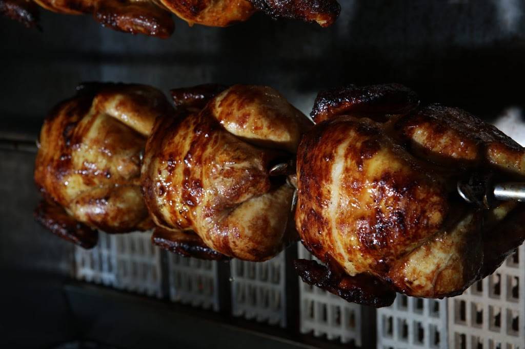 Caribbean809 restaurant | restaurant | 446 Main St, Woburn, MA 01801, USA | 7819353095 OR +1 781-935-3095