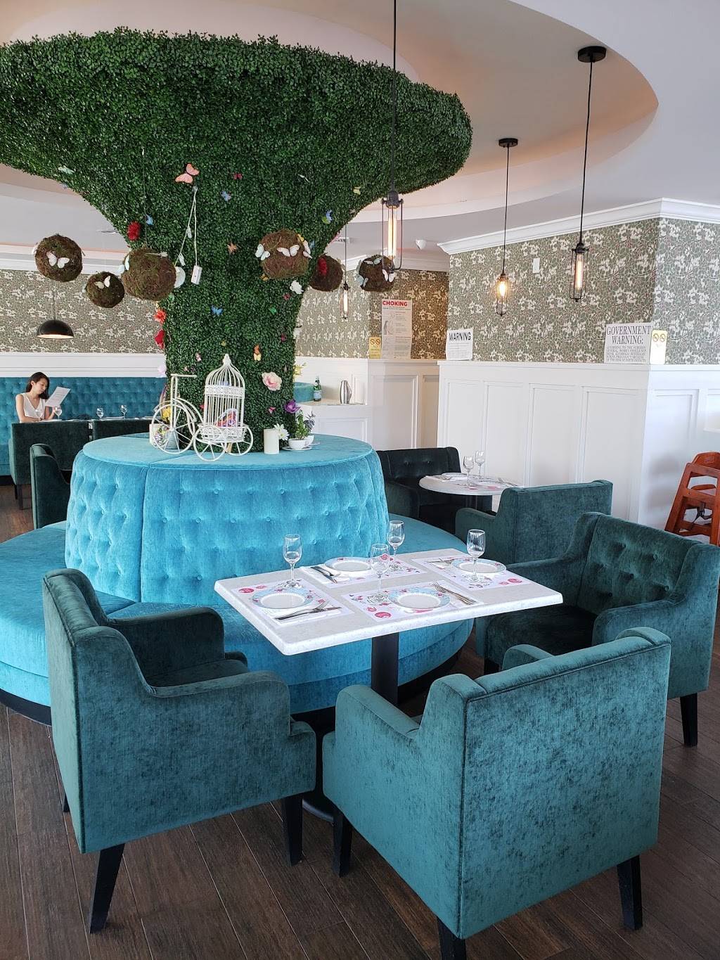 Royal Tea House | restaurant | 1 Great Neck Rd, Great Neck Plaza, NY 11021, USA | 5164720885 OR +1 516-472-0885