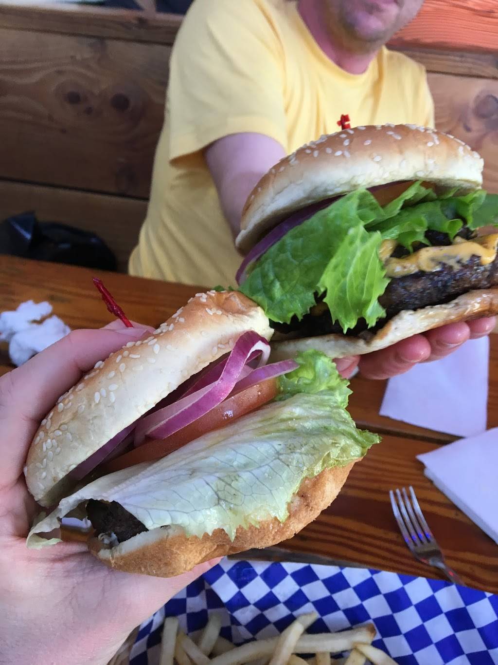 Shellback Tavern | restaurant | 116 Manhattan Beach Blvd, Manhattan Beach, CA 90266, USA | 3103767857 OR +1 310-376-7857