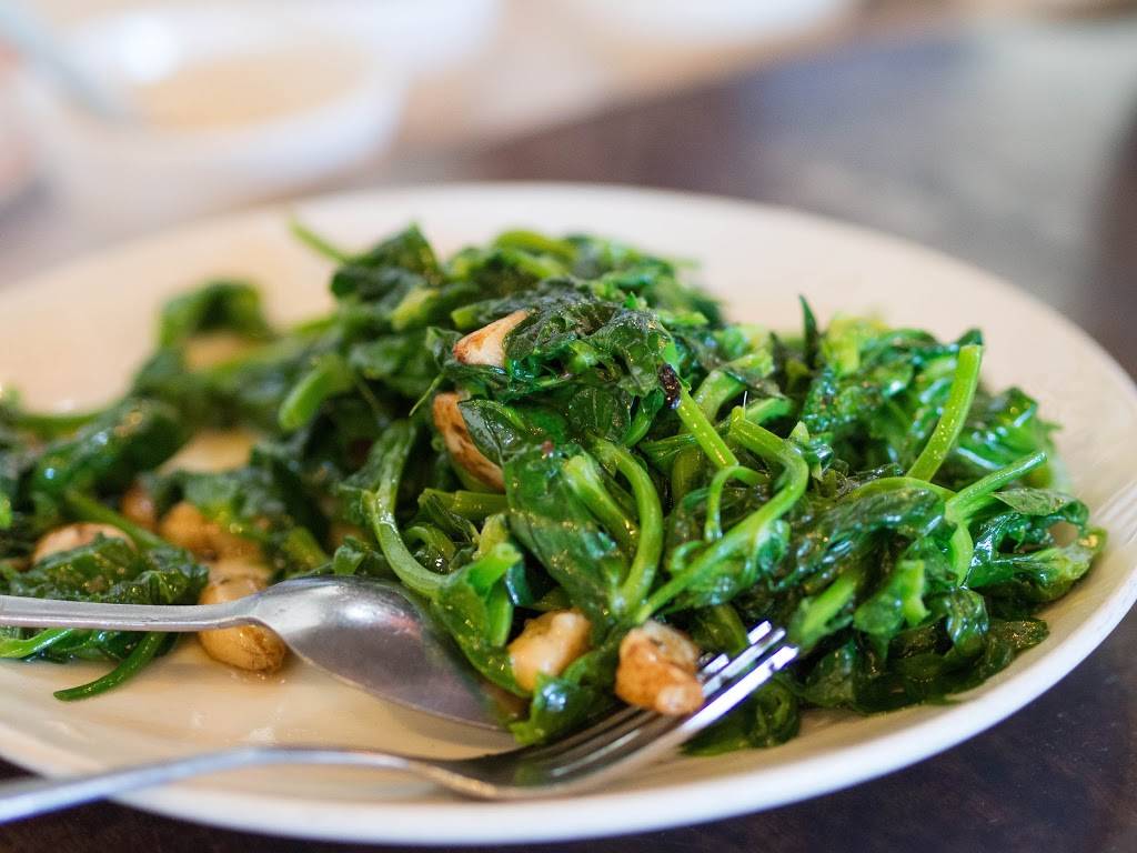 Silver House | restaurant | 2224 S El Camino Real, San Mateo, CA 94403, USA | 6505711298 OR +1 650-571-1298