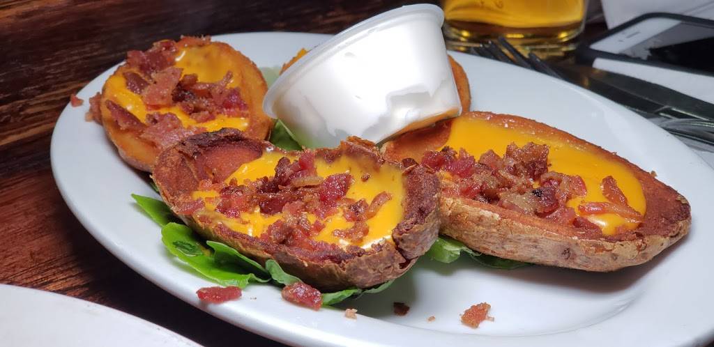 Skinflints | meal takeaway | 7902 5th Ave, Brooklyn, NY 11209, USA | 7187451116 OR +1 718-745-1116