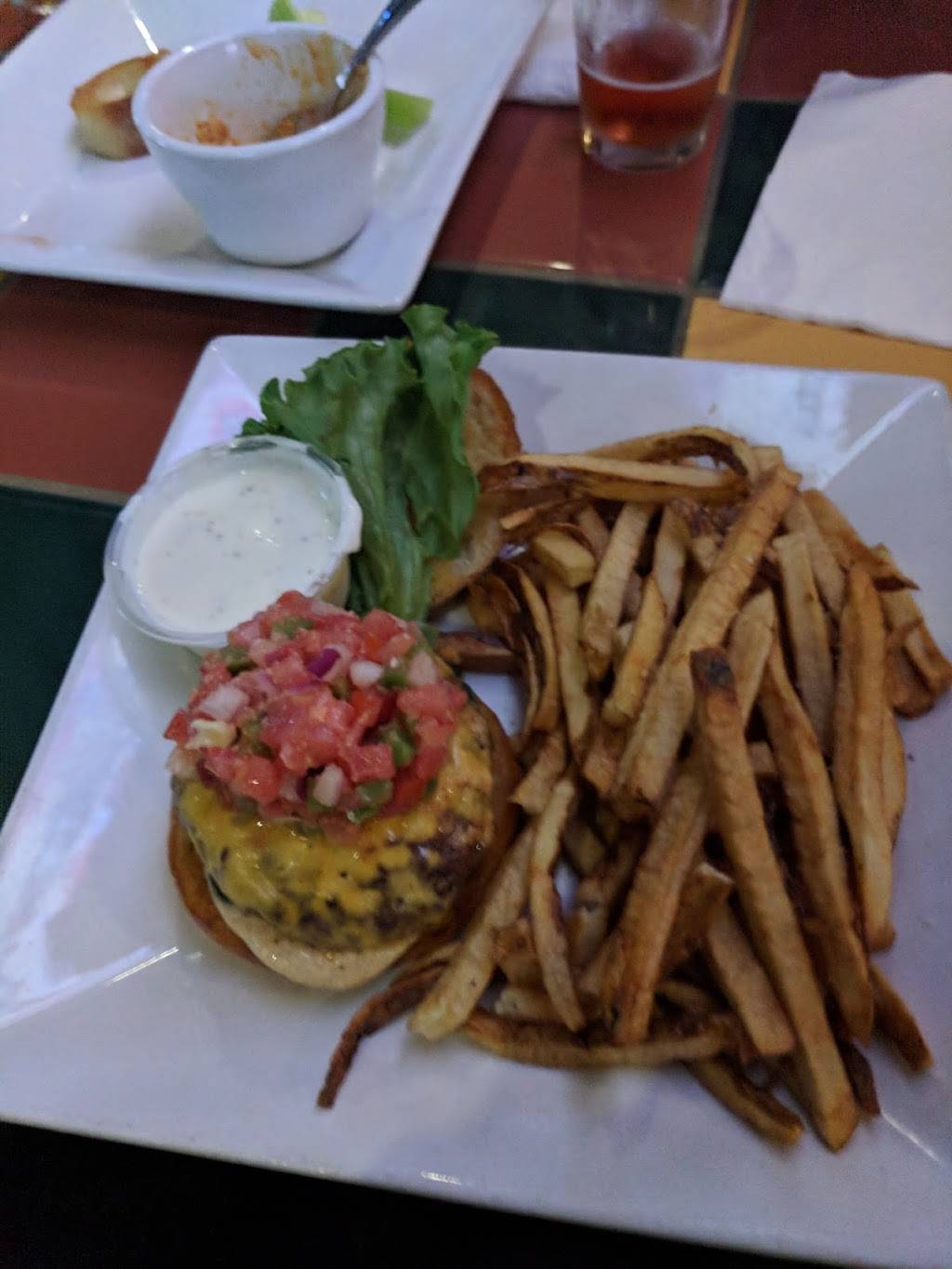 Trio Bar And Grill | restaurant | 3707 Marietta Ave, Columbia, PA 17512, USA | 7172850888 OR +1 717-285-0888