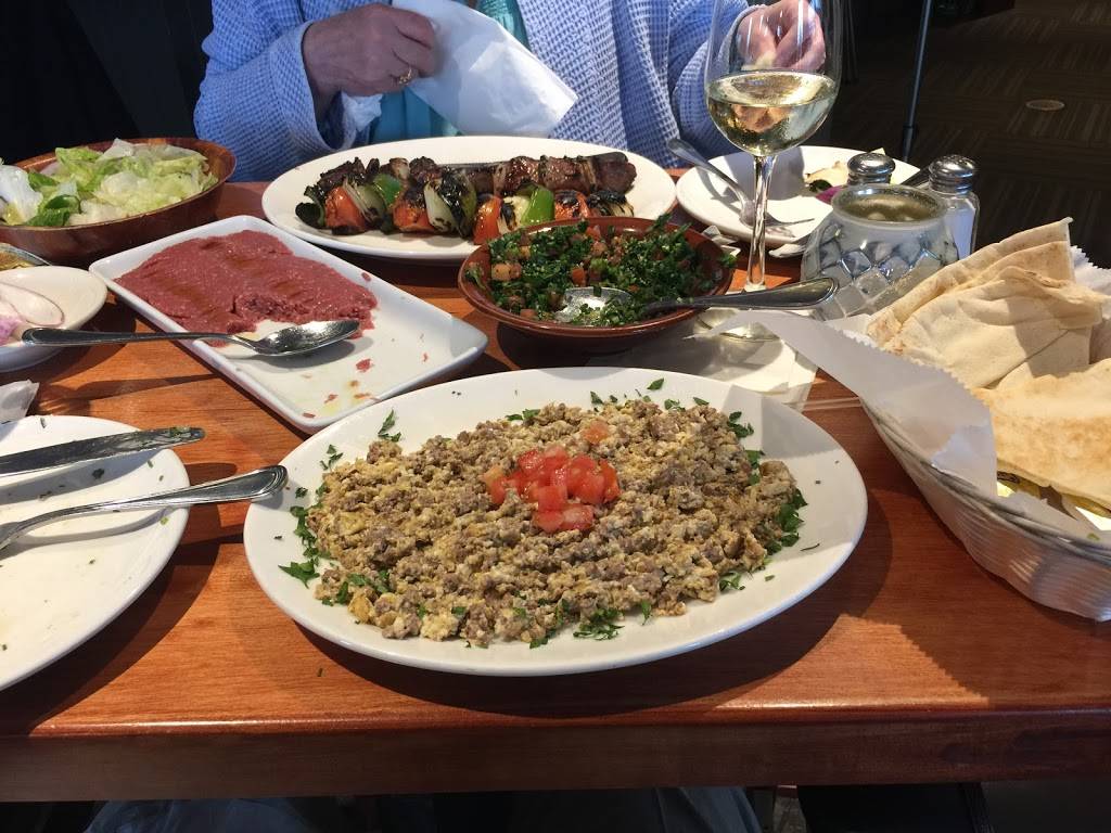 Sandtrap Bar & Grille | restaurant | 210 Howe St, Methuen, MA 01844, USA | 978683777114 OR +1 978-683-7771 ext. 14