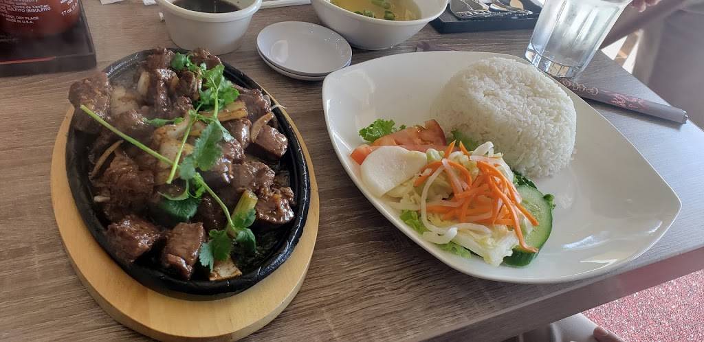 Pho Long | restaurant | 1230 E Washington St, Colton, CA 92324, USA | 9095334001 OR +1 909-533-4001