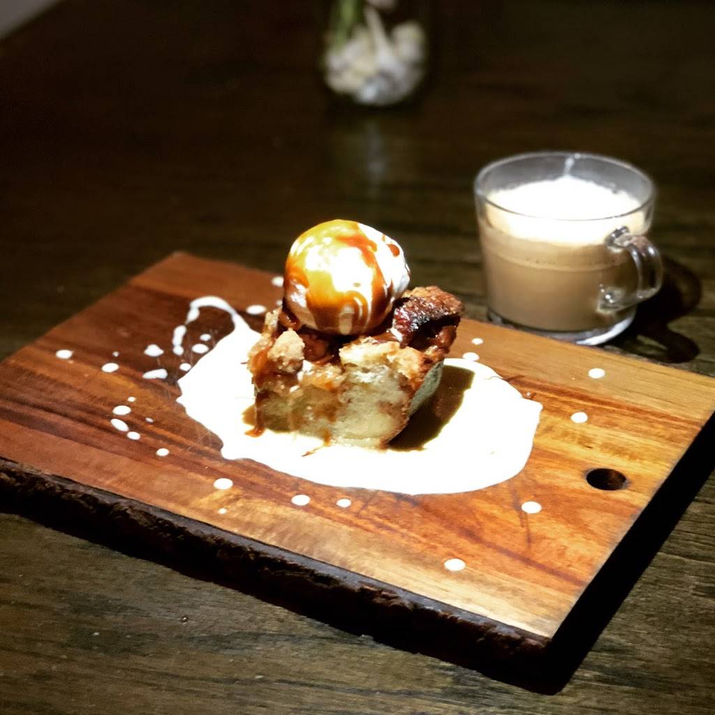 Outpost Neighborhood Kitchen | restaurant | 2603 Edgewater Dr, Orlando, FL 32804, USA | 4079306282 OR +1 407-930-6282