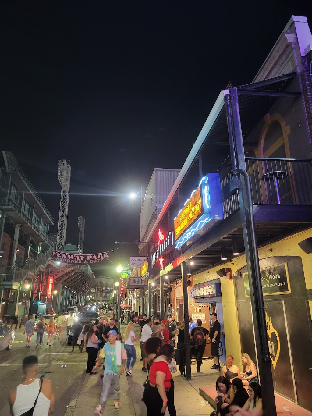 The Sausage Guy | meal takeaway | 49 Lansdowne St, Boston, MA 02215, USA | 6175922677 OR +1 617-592-2677