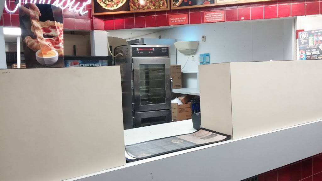 Pizza Hut | restaurant | 7009 Martin Luther King Jr Hwy B10, Landover, MD 20785, USA | 3017732300 OR +1 301-773-2300