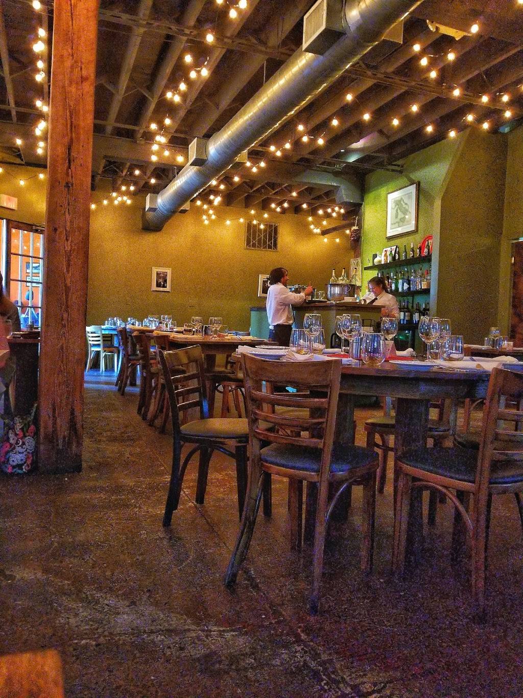 Boccaccia Restaurant | restaurant | 3077 Broad St, Chattanooga, TN 37408, USA | 4232662930 OR +1 423-266-2930