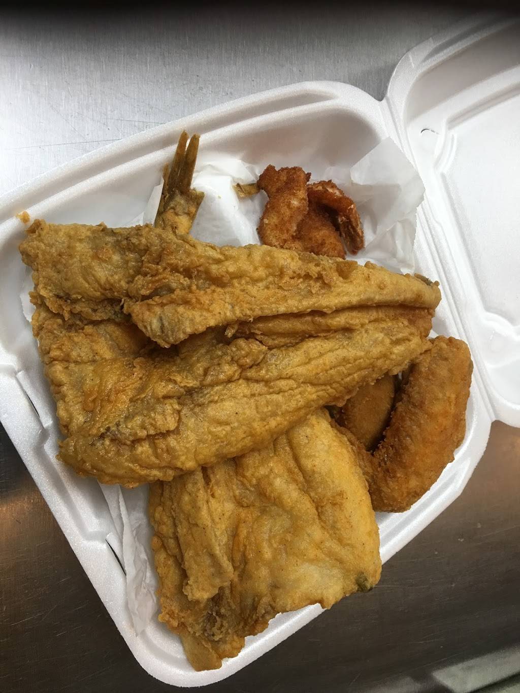 Lake Trout 3 | restaurant | # C, 6860 Dogwood Rd, Windsor Mill, MD 21244, USA | 4102650122 OR +1 410-265-0122