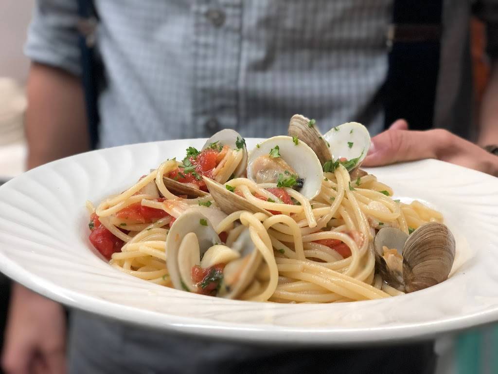 Strada in the Grove | restaurant | 3176 Commodore Plaza, Miami, FL 33133, USA | 3054441312 OR +1 305-444-1312