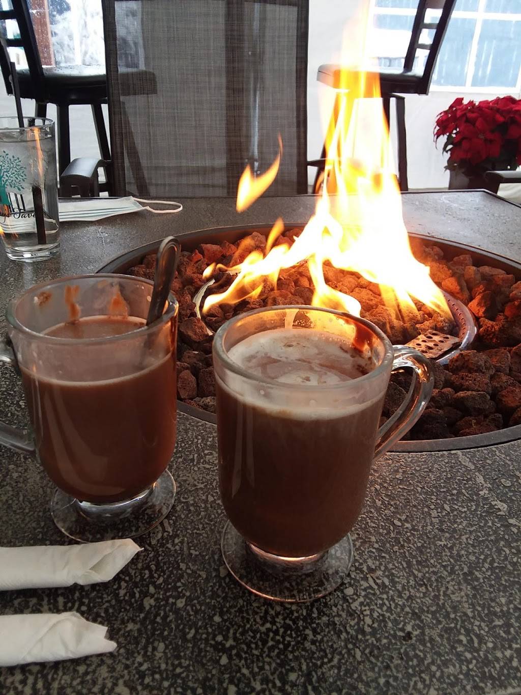 Oakys Tavern | restaurant | 9205 US-31, Grawn, MI 49637, USA | 2312766244 OR +1 231-276-6244