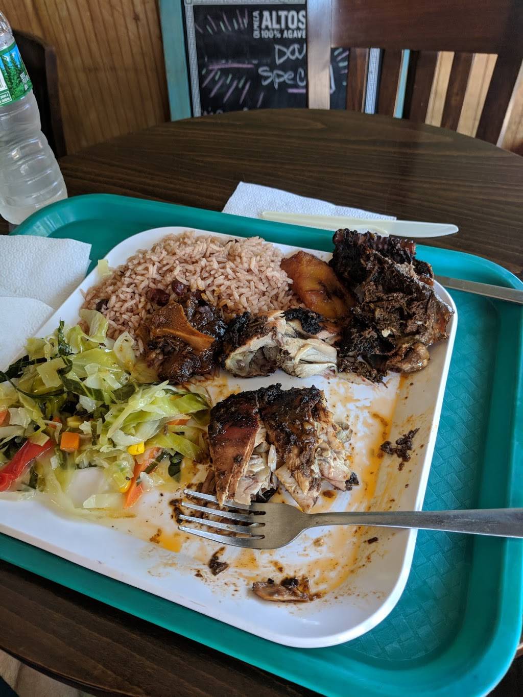 Four Seasons | restaurant | 896 Nostrand Ave, Brooklyn, NY 11225, USA | 7183630880 OR +1 718-363-0880