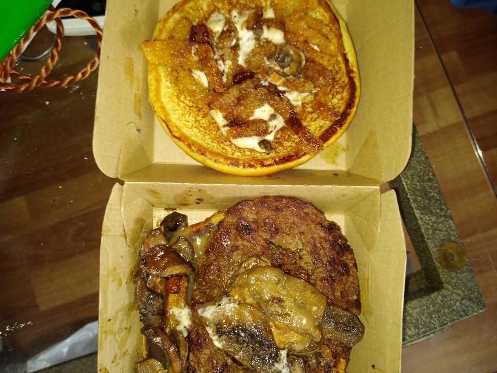 McDonalds | cafe | 7025 SE 15th St, Midwest City, OK 73110, USA | 4057378600 OR +1 405-737-8600